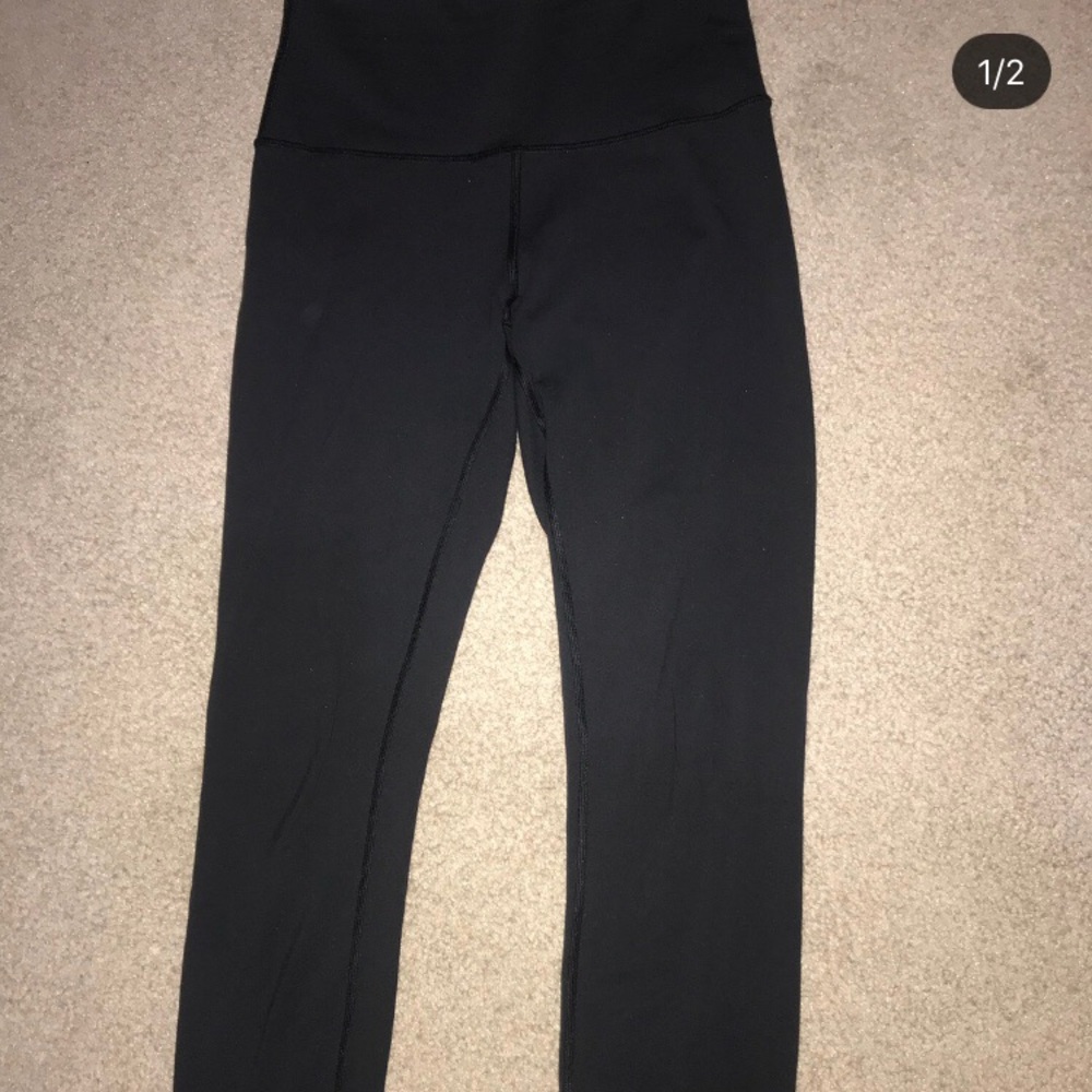 Black lululemon